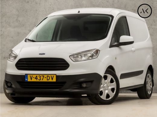Ford Transit Courier 1.5 TDCI Sport (NAVIGATIE, AIRCO, ELEK RAMEN, NIEUWE APK, BLUETOOTH, CRUISE, NIEUWSTAAT) Ford Transit Courier 1.5 TDCI Sport (NAVIGATIE, AIRCO, ELEK RAMEN, NIEUWE APK, BLUETOOTH, CRUISE, NIEUWSTAAT)