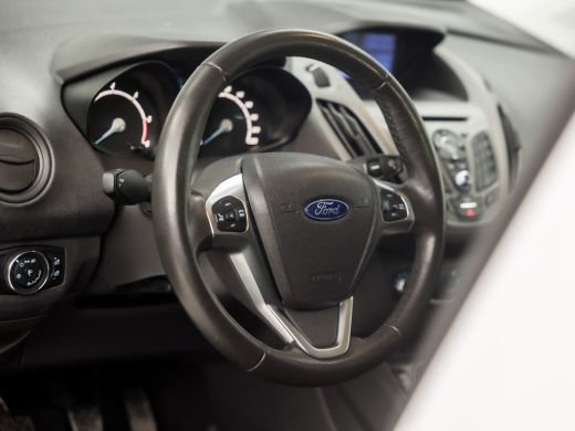 Ford Transit Courier 1.5 TDCI Sport (NAVIGATIE, AIRCO, ELEK RAMEN, NIEUWE APK, BLUETOOTH, CRUISE, NIEUWSTAAT) ActivLease financial lease