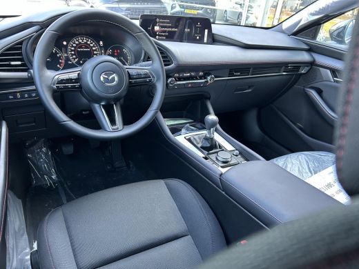 Mazda 3 2.5 e-SkyActiv-G M Hybrid 140 Homura | Nu uit voorraad leverbaar!! | € 3.000,- Voorraad Voordeel! | ActivLease financial lease