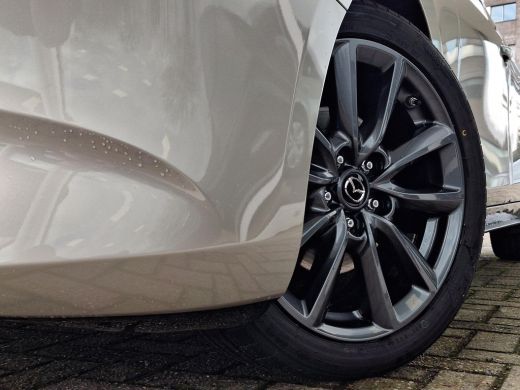Mazda 3 2.5 e-SkyActiv-G M Hybrid 140 Takumi | Automaat | Elektrische verstelbare stoelen met geheugen | ... ActivLease financial lease