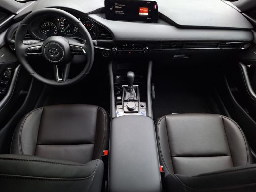 Mazda 3 2.5 e-SkyActiv-G M Hybrid 140 Takumi | Automaat | Elektrische verstelbare stoelen met geheugen | ... ActivLease financial lease
