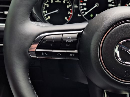 Mazda 3 2.5 e-SkyActiv-G M Hybrid 140 Takumi | Automaat | Elektrische verstelbare stoelen met geheugen | ... ActivLease financial lease