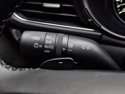 Mazda 3 2.5 e-SkyActiv-G M Hybrid 140 Takumi | Automaat | Elektrische verstelbare stoelen met geheugen | ... ActivLease financial lease