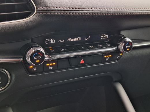 Mazda 3 2.5 e-SkyActiv-G M Hybrid 140 Takumi | Automaat | Elektrische verstelbare stoelen met geheugen | ... ActivLease financial lease