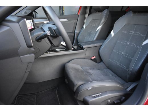 Opel Astra Opel 1.2 Turbo Hybrid Ultimate DEMO-DEAL! | Schuif-/Kanteldak | Alcantara | 360 Camera | Adaptive... ActivLease financial lease