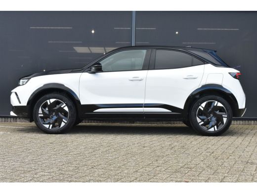 Opel Mokka Electric Opel GS 54 kWh DEMO-DEAL! Facelift! | Technologie Pakket | Warmtepomp | Navigatie | Dodehoek-Dete... ActivLease financial lease