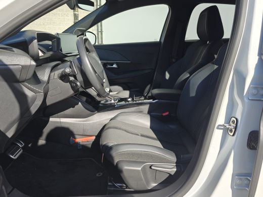 Peugeot 208 Peugeot 1.2 PureTech GT | Achteruitrijcamera | Apple Carplay/Android Auto|telefoonintegratie prem... ActivLease financial lease
