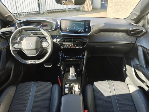 Peugeot 208 Peugeot 1.2 PureTech GT | Achteruitrijcamera | Apple Carplay/Android Auto|telefoonintegratie prem... ActivLease financial lease