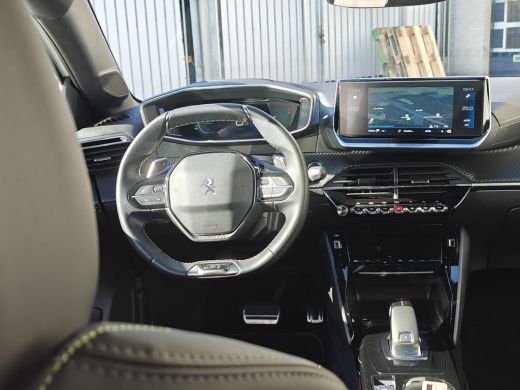 Peugeot 208 Peugeot 1.2 PureTech GT | Achteruitrijcamera | Apple Carplay/Android Auto|telefoonintegratie prem... ActivLease financial lease