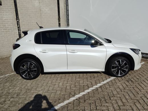Peugeot 208 Peugeot 1.2 PureTech GT | Achteruitrijcamera | Apple Carplay/Android Auto|telefoonintegratie prem... ActivLease financial lease