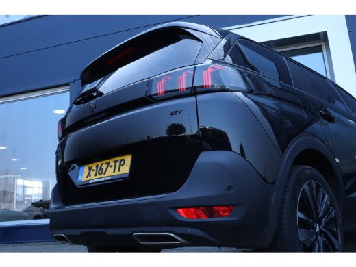 Peugeot 5008 Peugeot 1.2 Hybrid GT | 7-zits | Pano | Blackpack | Focal | Stoelverwarming | ACC | Camera | Navi... ActivLease financial lease
