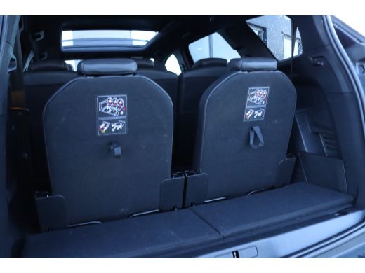 Peugeot 5008 Peugeot 1.2 Hybrid GT | 7-zits | Pano | Blackpack | Focal | Stoelverwarming | ACC | Camera | Navi... ActivLease financial lease