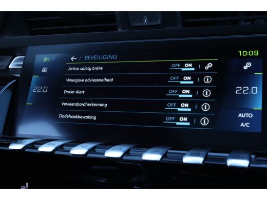 Peugeot 508 SW Peugeot 1.6 HYbrid4 PSE 360-PK | Pano | Night Vision | ACC | Massage | Focal | 360' Camera | M... ActivLease financial lease