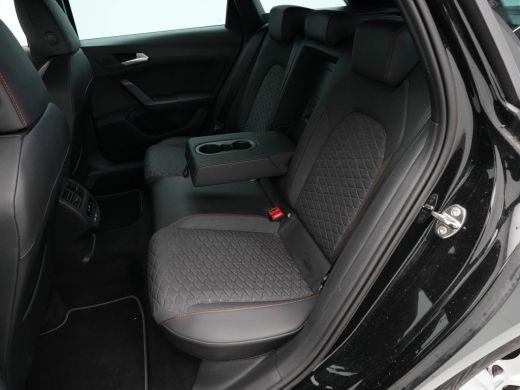 Seat Leon Sportstourer 1.0 TSI 110pk FR Navigatie Led Clima Pdc 327 ActivLease financial lease