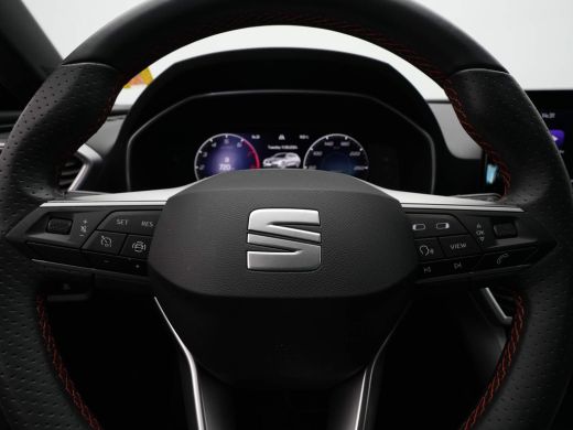 Seat Leon Sportstourer 1.0 TSI 110pk FR Navigatie Led Clima Pdc 327 ActivLease financial lease