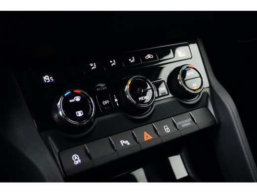 Skoda Karoq 1.5 TSI 150PK DSG-7 Business Edition | NAVI BY APP | CAMERA | ADAPT. CRUISE ActivLease financial lease