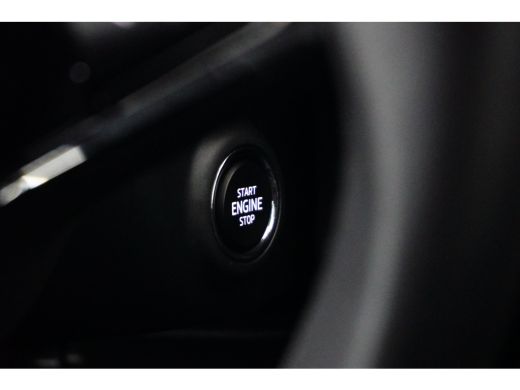 Skoda Karoq 1.5 TSI 150PK DSG-7 Business Edition | NAVI BY APP | CAMERA | ADAPT. CRUISE ActivLease financial lease