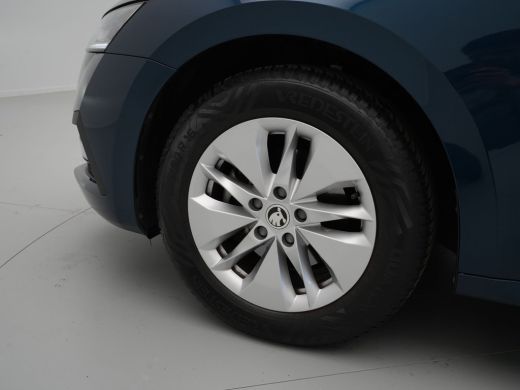 Skoda Octavia Combi 1.0 TSI 110pk Business Edition Navigatie Trekhaak Virtual Cockpit Acc Pdc 134 ActivLease financial lease