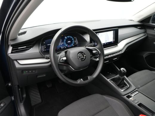 Skoda Octavia Combi 1.0 TSI 110pk Business Edition Navigatie Trekhaak Virtual Cockpit Acc Pdc 134 ActivLease financial lease
