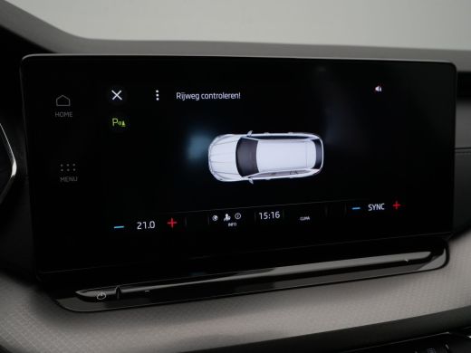 Skoda Octavia Combi 1.0 TSI 110pk Business Edition Navigatie Trekhaak Virtual Cockpit Acc Pdc 134 ActivLease financial lease