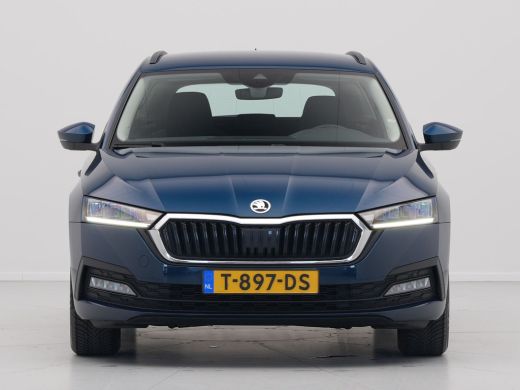 Skoda Octavia Combi 1.0 TSI 110pk Business Edition Navigatie Trekhaak Virtual Cockpit Acc Pdc 134 ActivLease financial lease