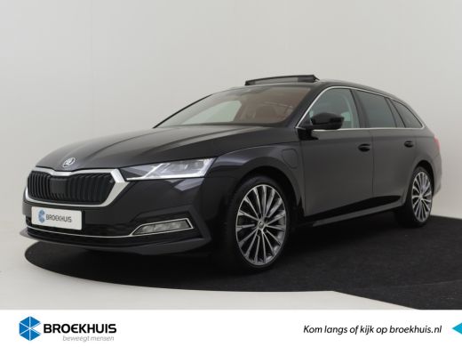 Skoda Octavia Combi 1.4 TSI iV 204PK PHEV Business Edition Plus | Panoramadak | Head-up display | Winterpakket ... Skoda Octavia Combi 1.4 TSI iV 204PK PHEV Business Edition Plus | Panoramadak | Head-up display | Winterpakket ...