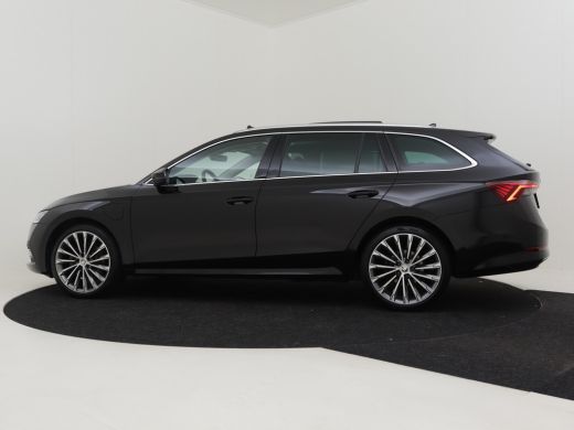 Skoda Octavia Combi 1.4 TSI iV 204PK PHEV Business Edition Plus | Panoramadak | Head-up display | Winterpakket ... ActivLease financial lease
