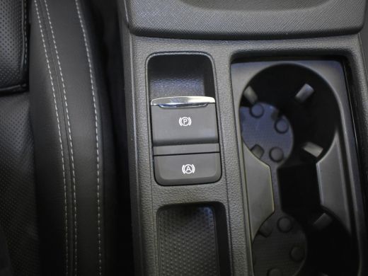 Skoda Octavia Combi 1.4 TSI iV 204PK PHEV Business Edition Plus | Panoramadak | Head-up display | Winterpakket ... ActivLease financial lease