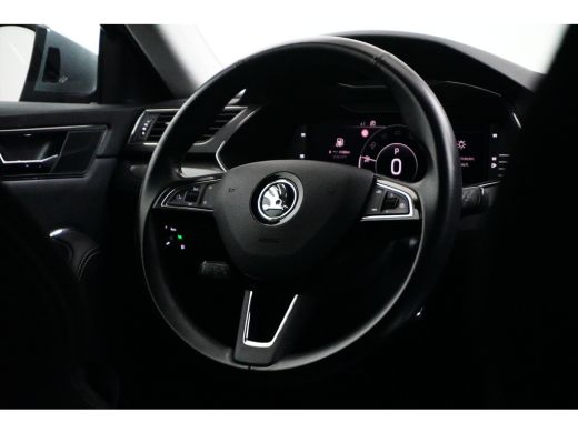 Skoda Superb 1.4 TSI 218PK DSG-6 iV Business Edition | NAVIGATIE | AUTO A. KLEP | CAMERA ActivLease financial lease