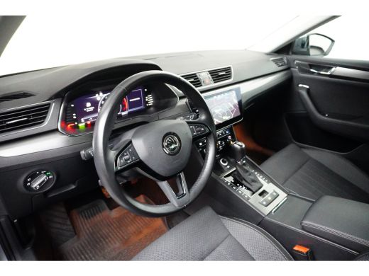 Skoda Superb 1.4 TSI 218PK DSG-6 iV Business Edition | NAVIGATIE | AUTO A. KLEP | CAMERA ActivLease financial lease