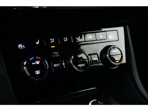 Skoda Superb 1.4 TSI 218PK DSG-6 iV Business Edition | NAVIGATIE | AUTO A. KLEP | CAMERA ActivLease financial lease
