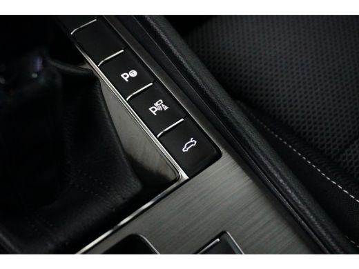 Skoda Superb 1.4 TSI 218PK DSG-6 iV Business Edition | NAVIGATIE | AUTO A. KLEP | CAMERA ActivLease financial lease