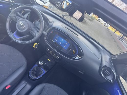 Toyota Aygo X 1.0 VVT-i MT Envy Cabrio | 06-10141018 Voor meer informatie ActivLease financial lease