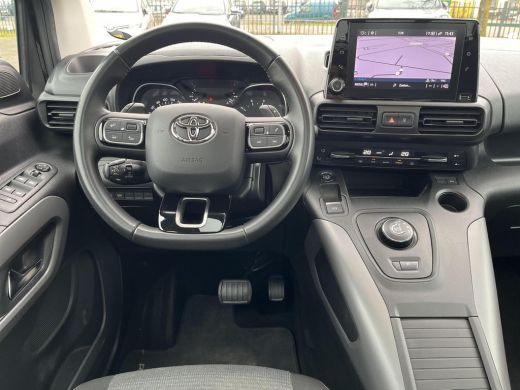 Toyota PROACE CITY Verso 1.2 Turbo Dynamic | Navigatie | Apple CarPlay/Android auto | Achteruitrijcamera | Stoelverwarming ActivLease financial lease