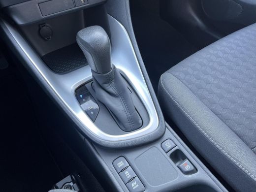 Toyota Yaris 1.5 Hybrid Dynamic | Apple CarPlay/Android auto | Achteruitrijcamera ActivLease financial lease