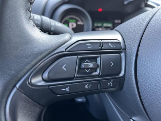 Toyota Yaris 1.5 Hybrid Dynamic | Apple CarPlay/Android auto | Achteruitrijcamera ActivLease financial lease