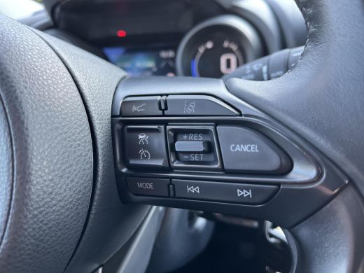 Toyota Yaris 1.5 Hybrid Dynamic | Apple CarPlay/Android auto | Achteruitrijcamera ActivLease financial lease
