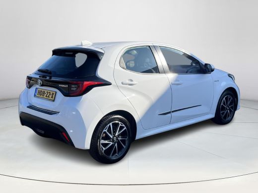 Toyota Yaris 1.5 Hybrid Dynamic | Apple CarPlay/Android auto | Achteruitrijcamera ActivLease financial lease