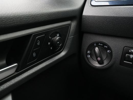 Volkswagen Caddy 2.0 TDI L1H1 BMT Highline C-Edition Navigatie Leder Voorruitverwarming Acc ActivLease financial lease