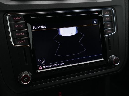 Volkswagen Caddy 2.0 TDI L1H1 BMT Highline C-Edition Navigatie Leder Voorruitverwarming Acc ActivLease financial lease