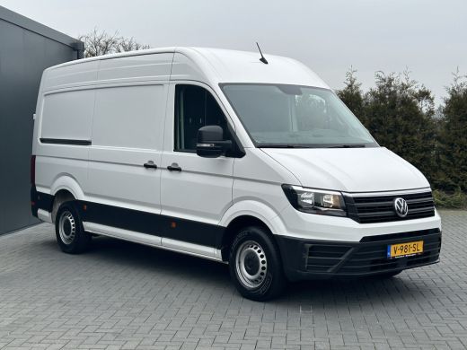 Volkswagen Crafter 35 2.0 TDI 141 PK / L3H3 / 1e EIGENAAR / AIRCO / CRUISE CONTROL / 3.000 KG AHG / BIJRIJDERSBANK ActivLease financial lease
