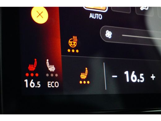 Volkswagen ID. Buzz 77kWh 204PK Pro | TREKHAAK | AUTO. A. KLEP | NAVIGATIE | CAMERA ActivLease financial lease