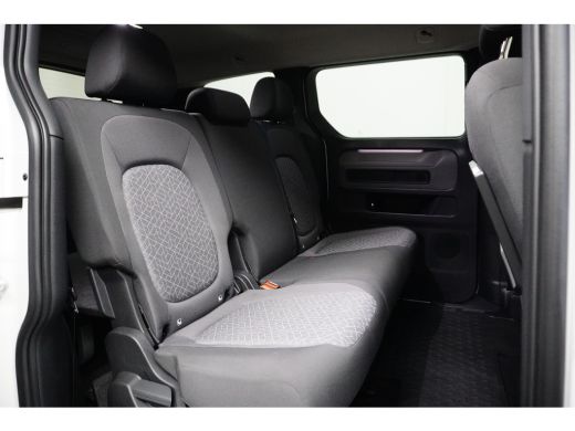 Volkswagen ID. Buzz 77kWh 204PK Pro | TREKHAAK | AUTO. A. KLEP | NAVIGATIE | CAMERA ActivLease financial lease