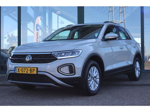 Volkswagen T-Roc 1.5 TSI 150PK 7-DSG Life | Apple Carplay/Android Auto | Parkeersensoren | Volkswagen T-Roc 1.5 TSI 150PK 7-DSG Life | Apple Carplay/Android Auto | Parkeersensoren |