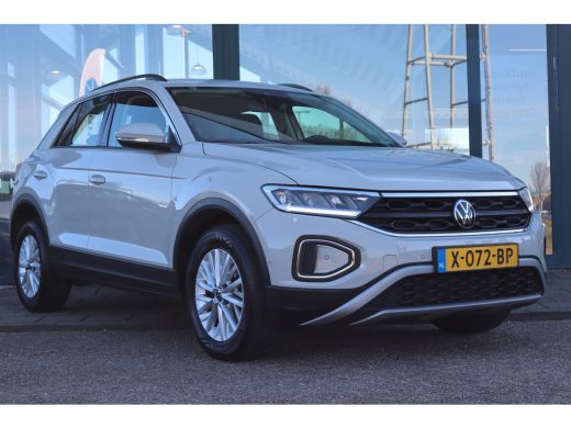Volkswagen T-Roc 1.5 TSI 150PK 7-DSG Life | Apple Carplay/Android Auto | Parkeersensoren | ActivLease financial lease