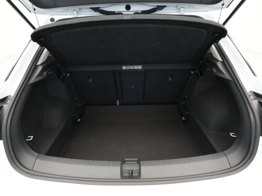 Volkswagen T-Roc 1.5 TSI 150pk DSG Style Navigatie Pdc Stoelverwarming Clima 143 ActivLease financial lease