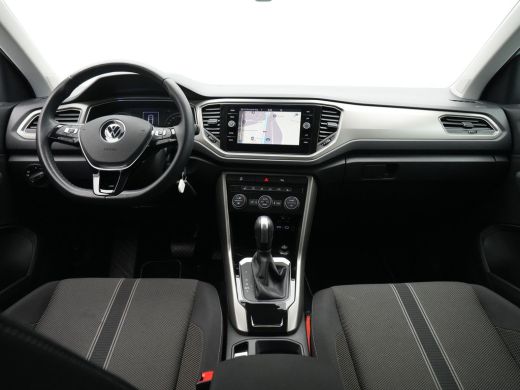 Volkswagen T-Roc 1.5 TSI 150pk DSG Style Navigatie Pdc Stoelverwarming Clima 143 ActivLease financial lease