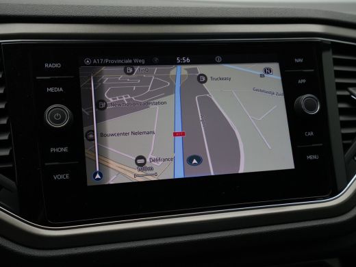 Volkswagen T-Roc 1.5 TSI 150pk DSG Style Navigatie Pdc Stoelverwarming Clima 143 ActivLease financial lease