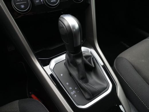 Volkswagen T-Roc 1.5 TSI 150pk DSG Style Navigatie Pdc Stoelverwarming Clima 143 ActivLease financial lease