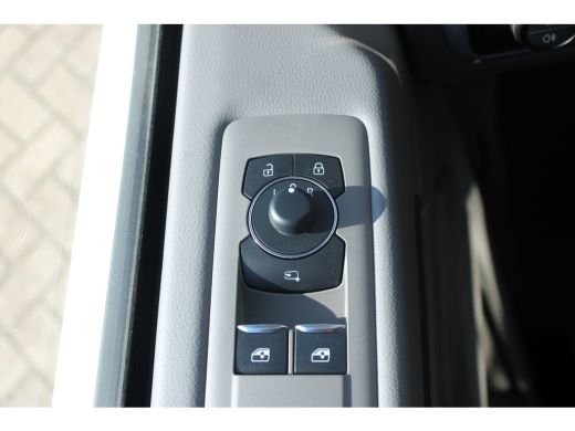 Volkswagen Transporter BPM VRIJ | Bulli | L2 | 170 PK | Automaat | Camera | Full Led IQ | Digitaal Dashboard ActivLease financial lease